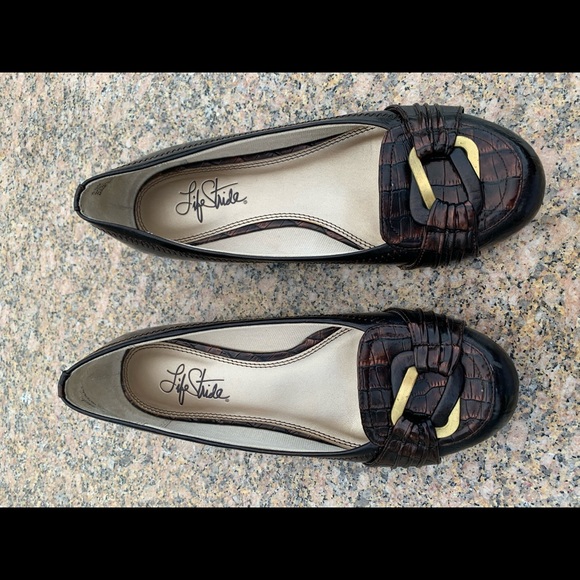 Two tones shoes - Picture 1 of 5